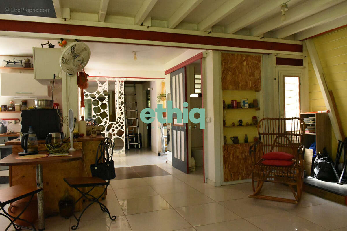 Maison à SAINTE-ANNE