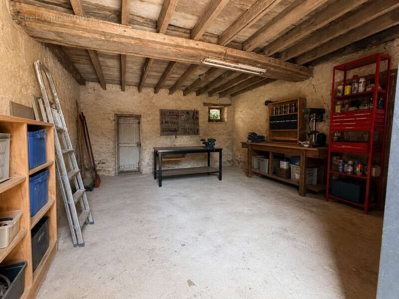 Maison à COULANS-SUR-GEE