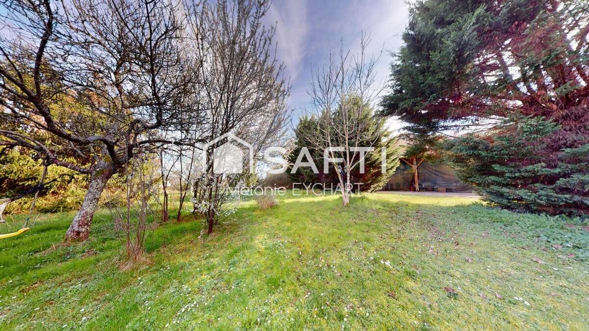 Maison 264 m² à Eymouthiers  - photo 6