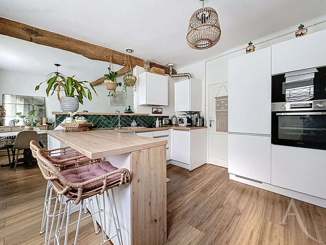 Maison à FLINS-SUR-SEINE