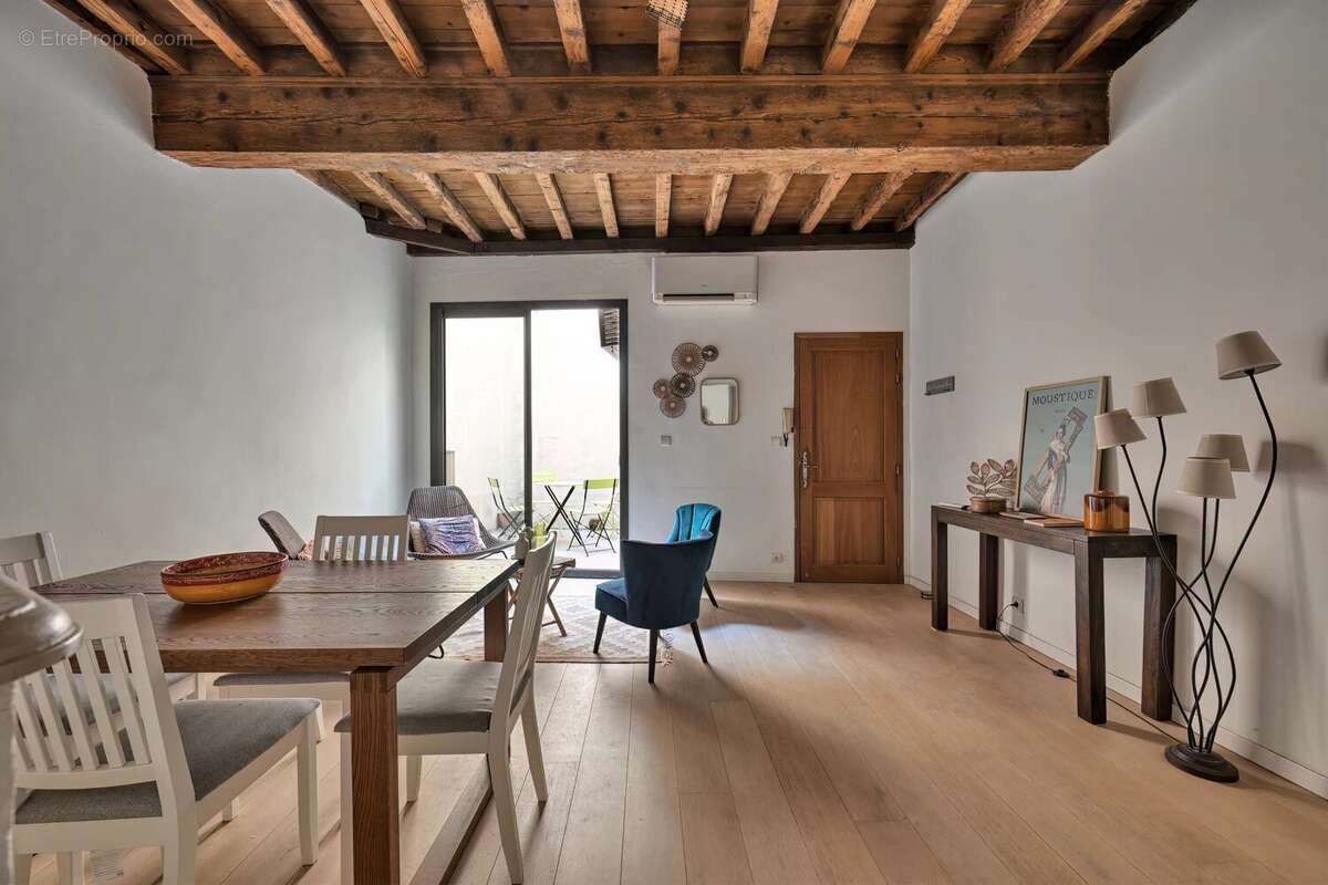 Appartement à ARLES