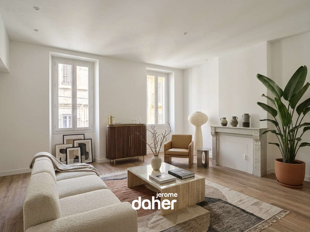 Appartement à MARSEILLE-7E