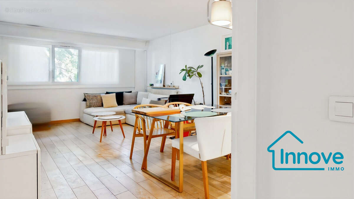 Appartement à VERSAILLES