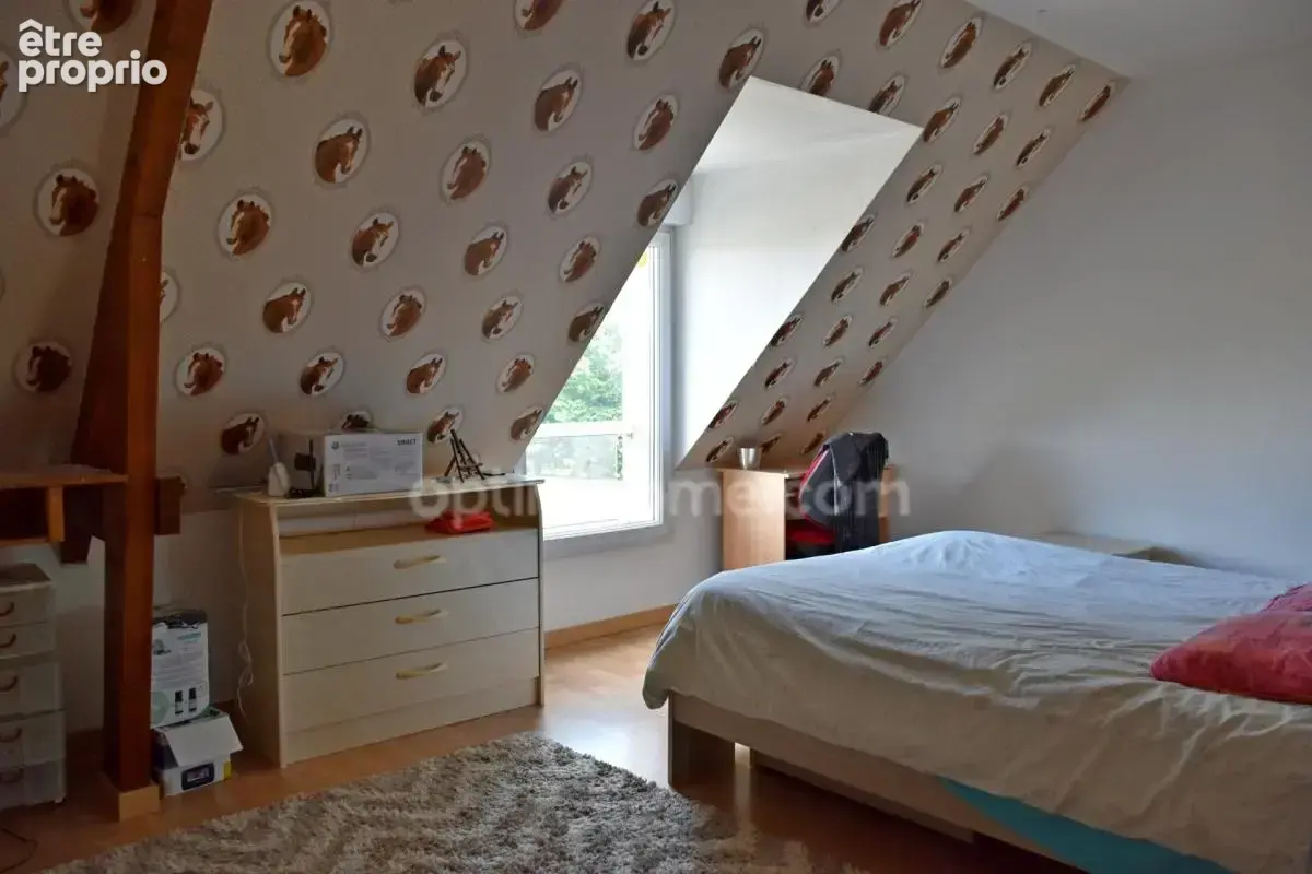 PLEUCADEUC 56140, 150m2 habitables, jusqu'à 7 chambres, jardin sans vis à vis et commodités à pied - photo 12
