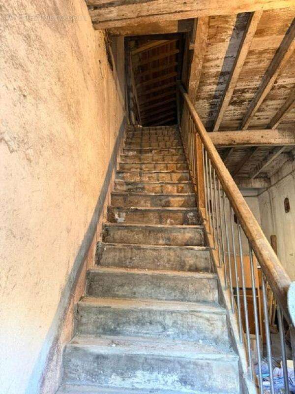Cave 400 m² sur 2 etages avec toit terrasse - photo 5