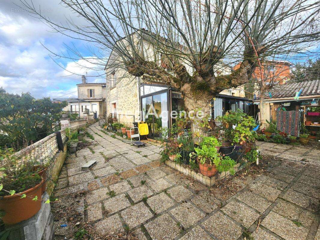 Ensemble immobilier de plus de 250m² - photo 9