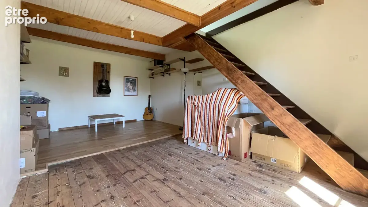 À 10 min d’Uzès, maison de village à réinventer avec terrasse panoramique - photo 6