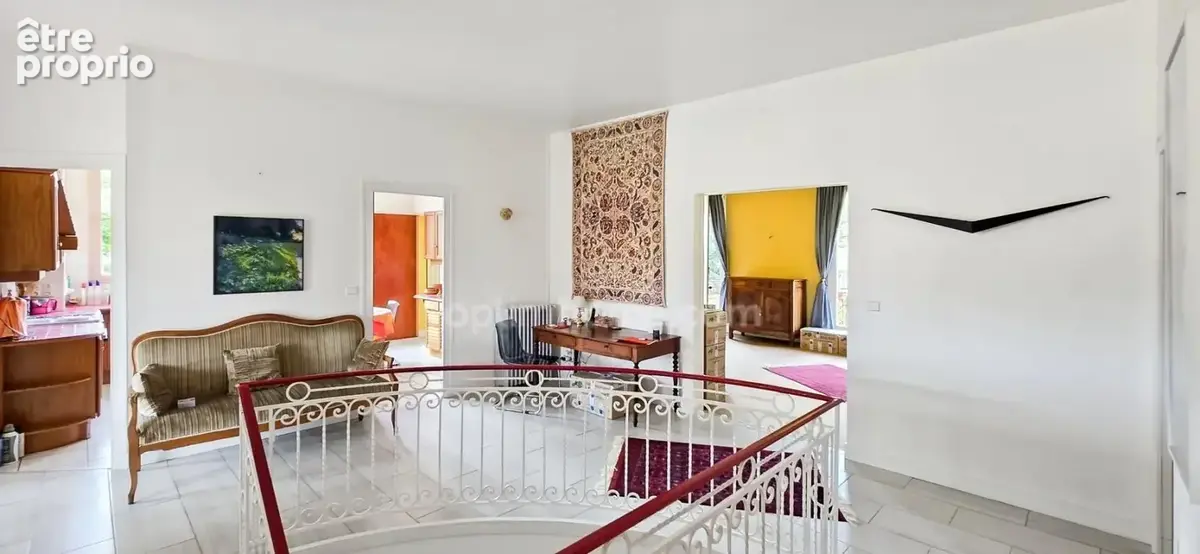 Maison à vendre  pièces PAU (64) Rare– Entre Trespoey et Allées de Morlaàs – 260 m² et 1300M2 de terrain - photo 6