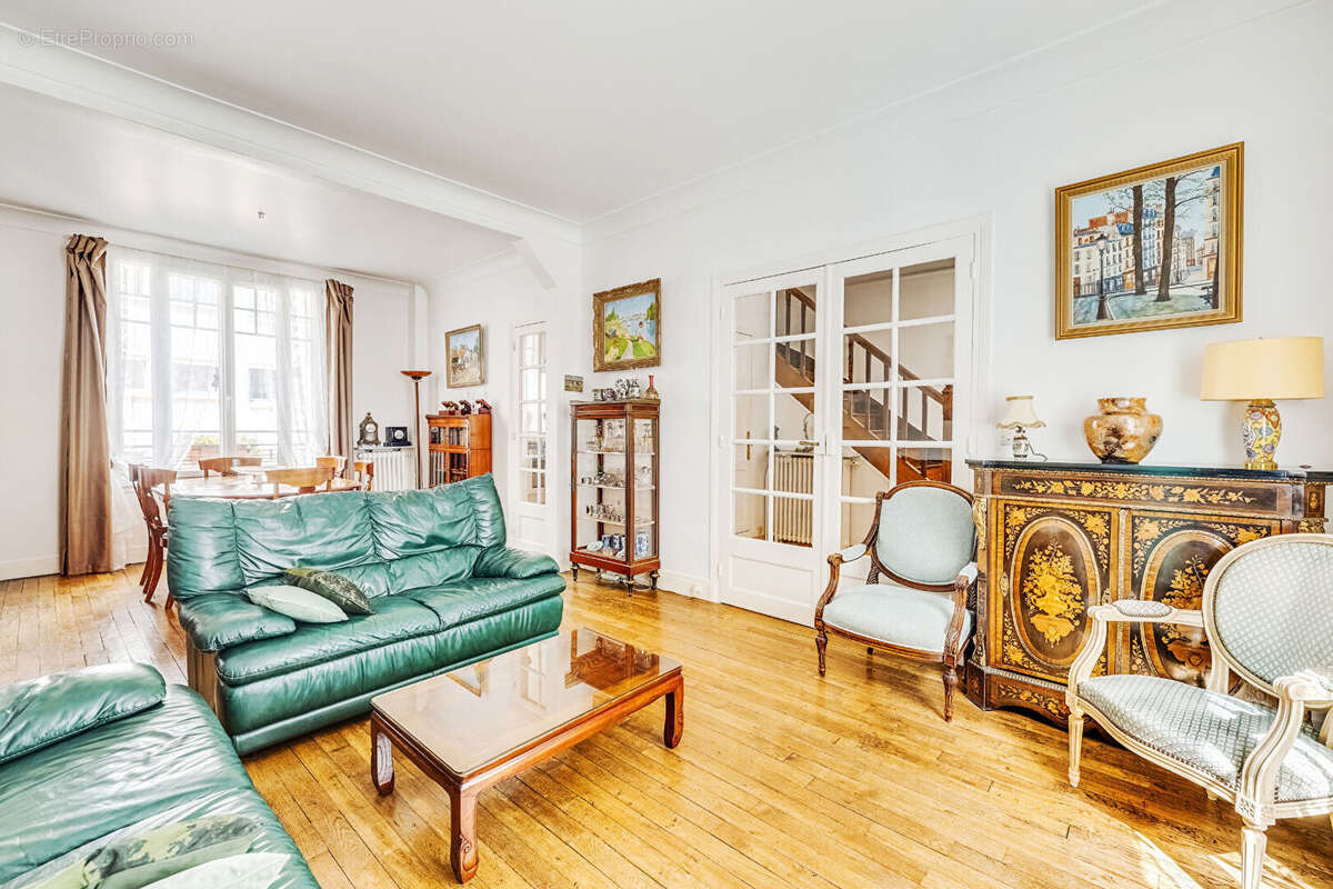 Maison à ASNIERES-SUR-SEINE