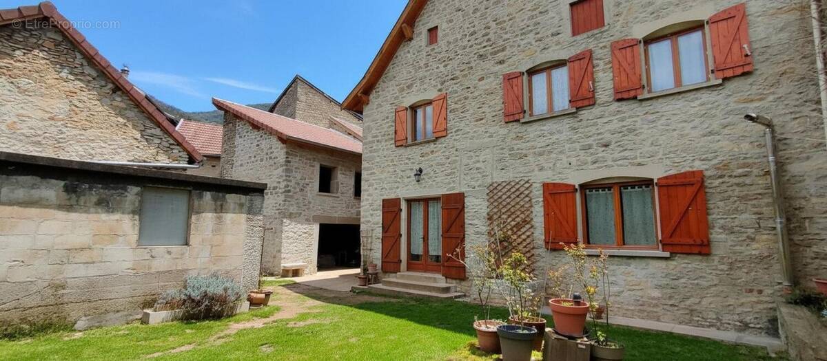 Photo 1 - Maison à VILLEBOIS