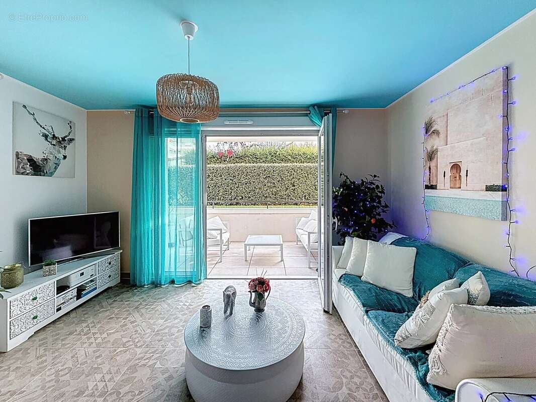 Appartement à CAGNES-SUR-MER