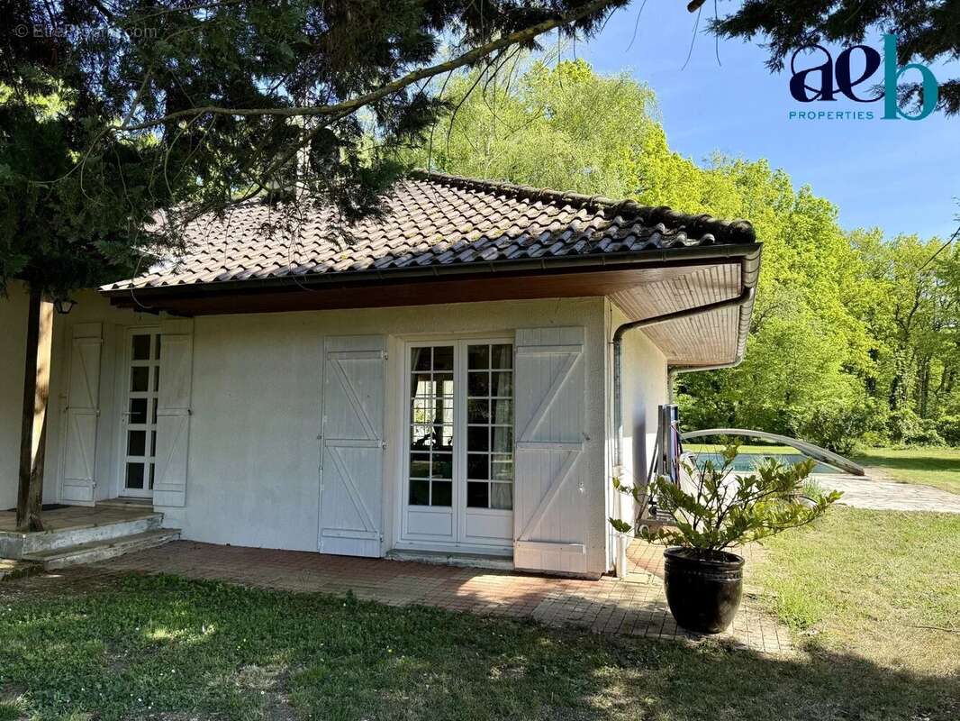 Maison à LA VENDUE-MIGNOT