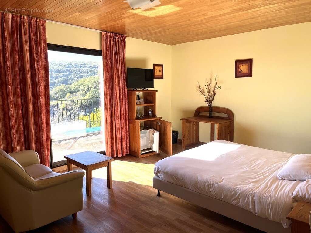 Appartement à ALBON-D'ARDECHE
