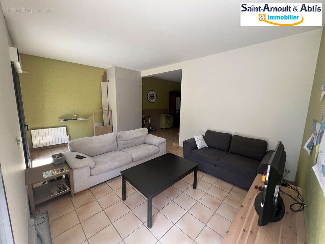 Maison 190 m² à Sainte-Mesme  - photo 3