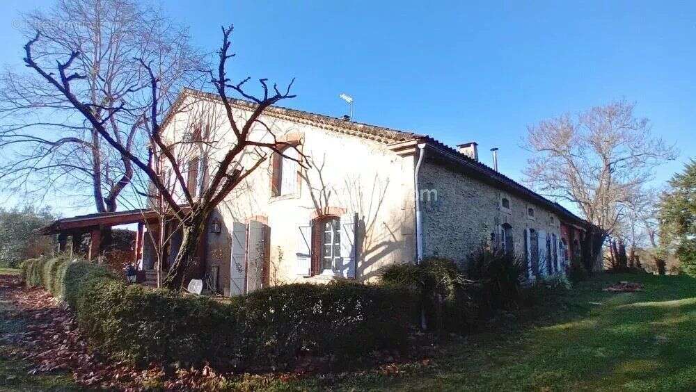 Maison à PUYLAURENS