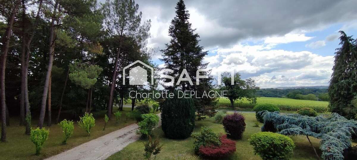 Photo 2 - Maison à LISLE