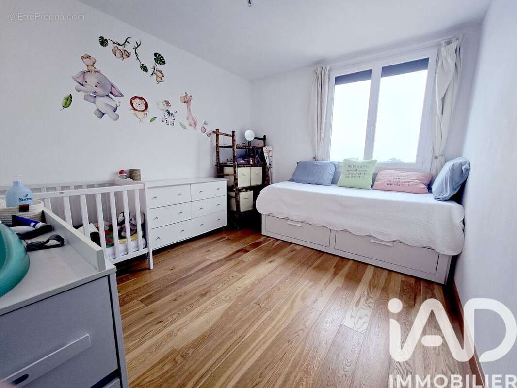 Appartement 76 m² à Orleans  - photo 9