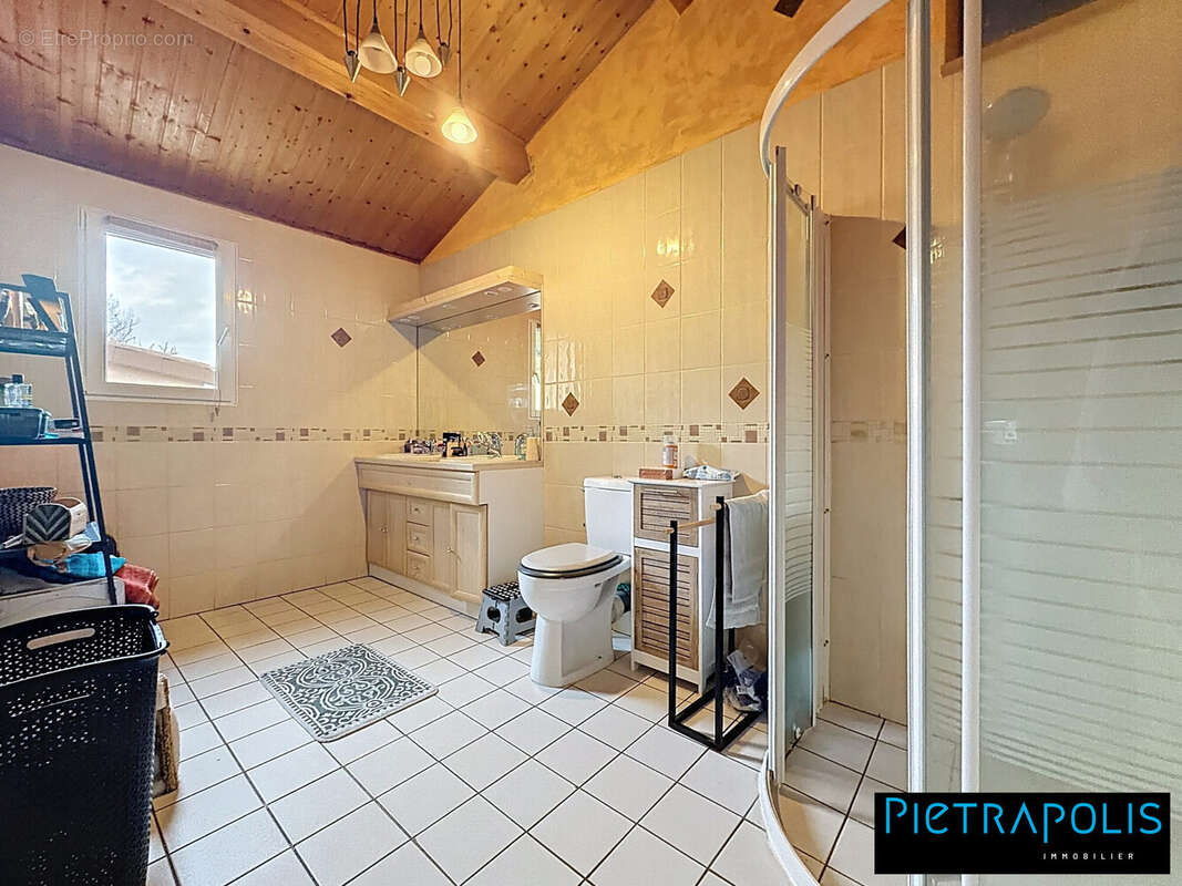 Maison à SAINT-GERMAIN-LAPRADE