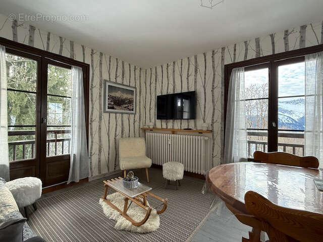 Appartement à CREST-VOLAND