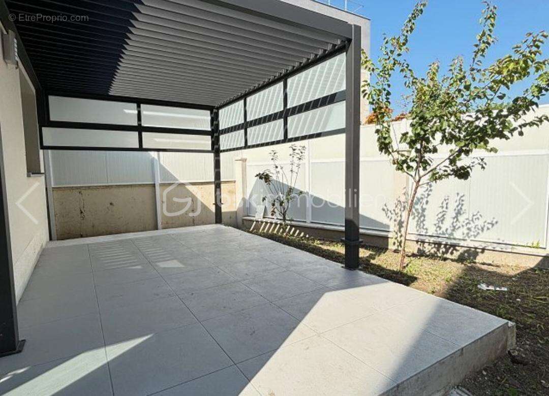 Maison à VILLIERS-SUR-MARNE