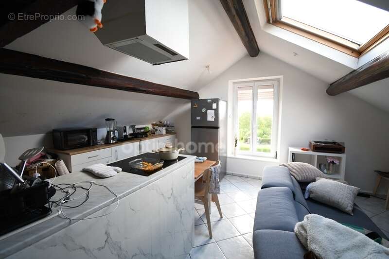 Appartement à AUDUN-LE-ROMAN