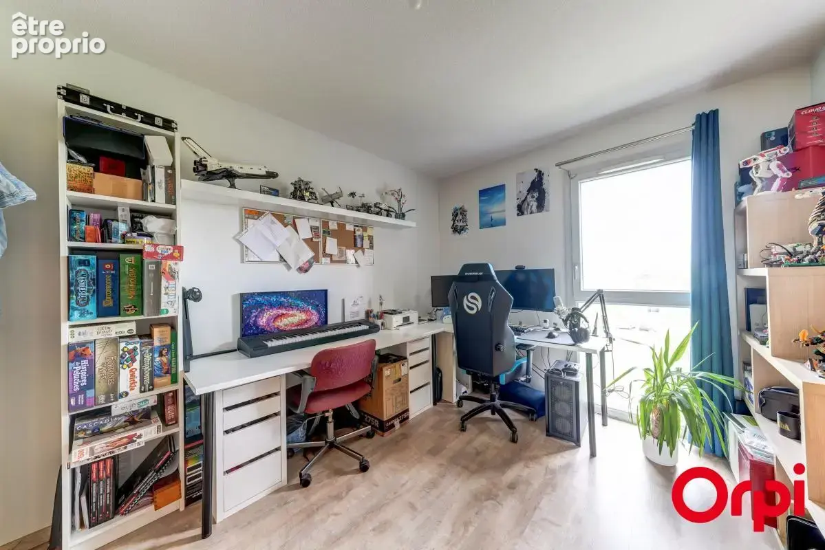 Appartement À Vendre - photo 11