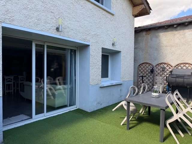 Maison à LA BOISSE