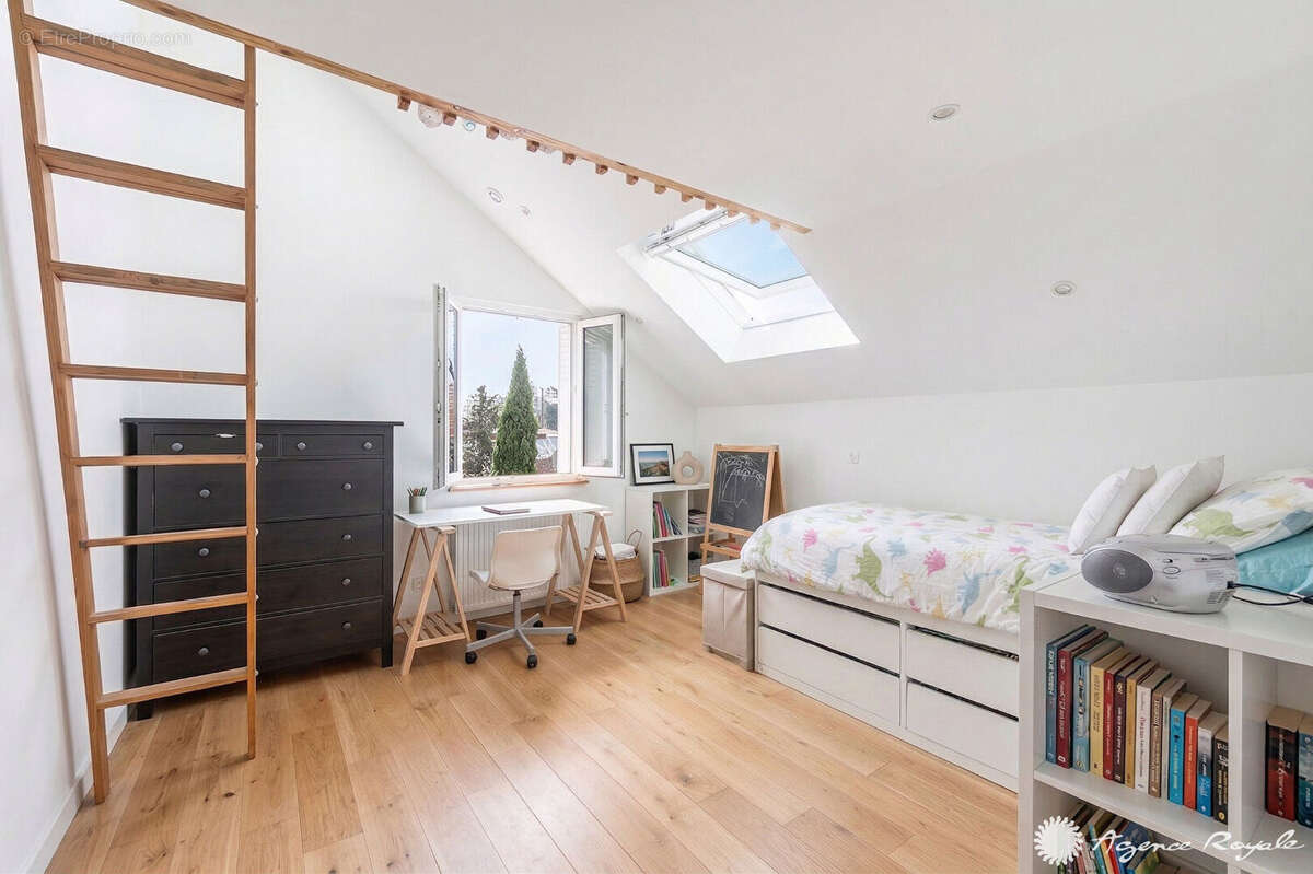 Maison à SAINT-GERMAIN-EN-LAYE