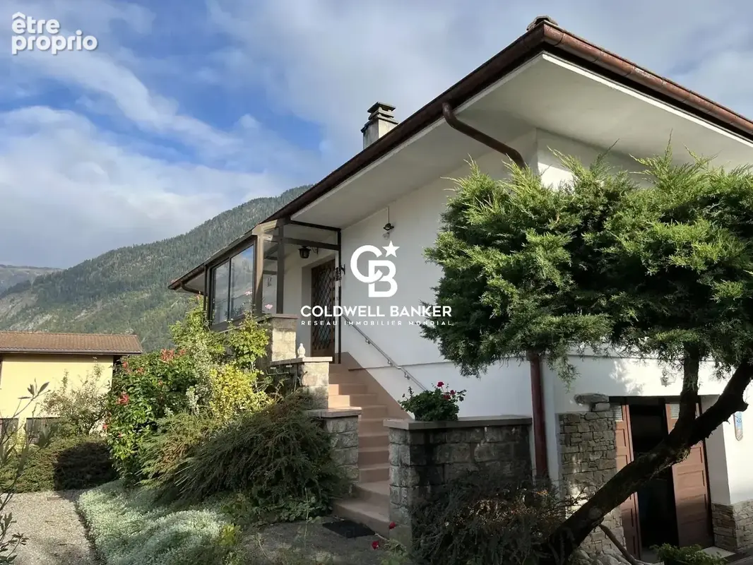 MAISON - PASSY (Haute-Savoie) - 236 m² - 5 CHAMBRES - photo 11