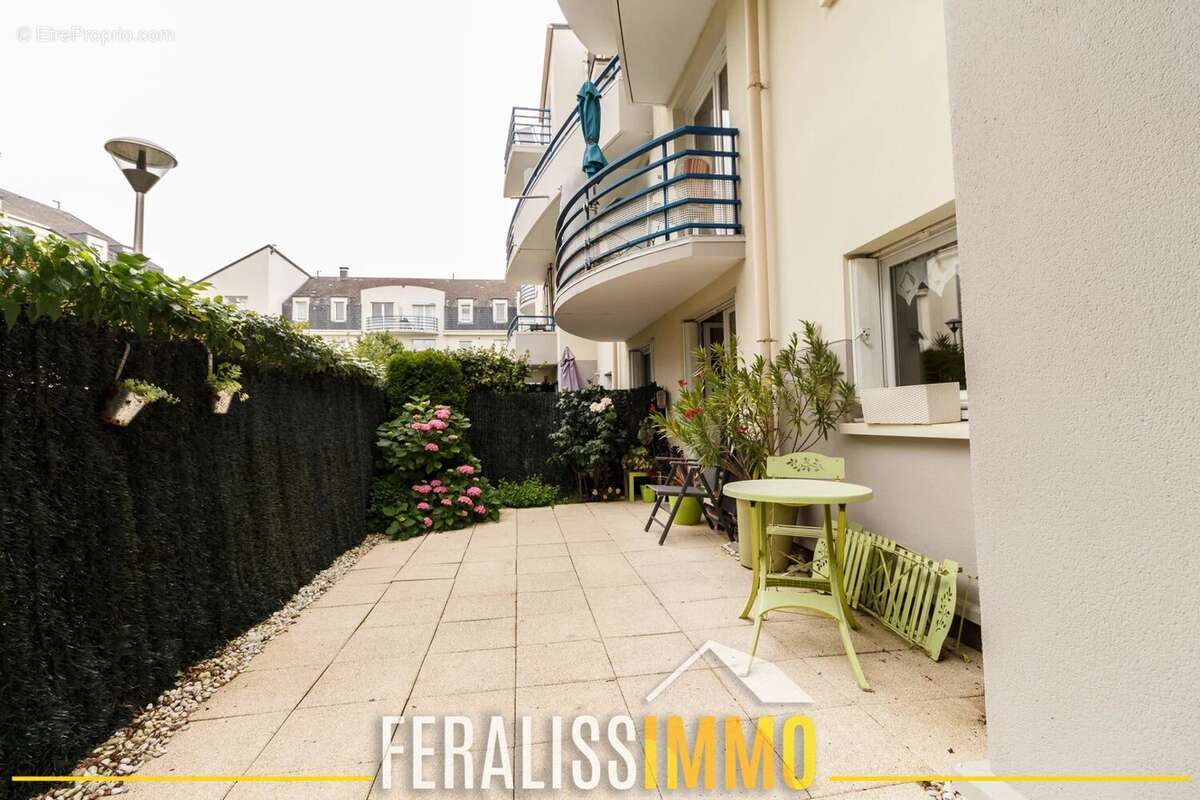 Appartement à JOUY-LE-MOUTIER