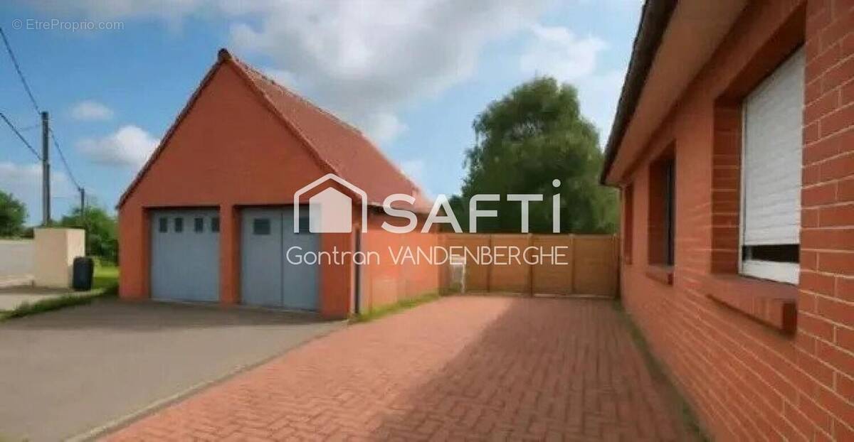 Photo 1 - Maison à SERQUES