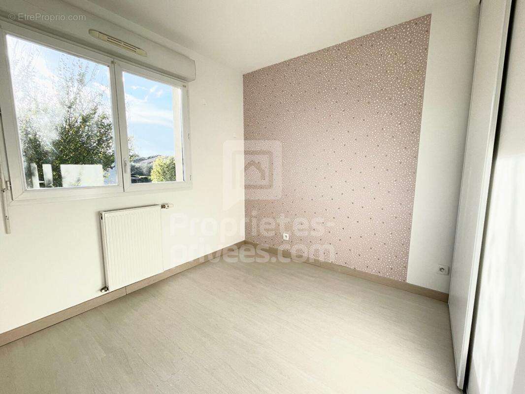 Maison à CASTELGINEST