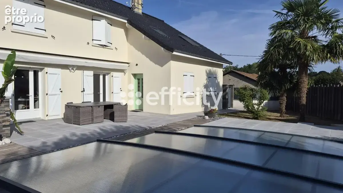 Maison 7 pièces 220 m² à vendre à Saint-Mathieu (87440) - photo 11