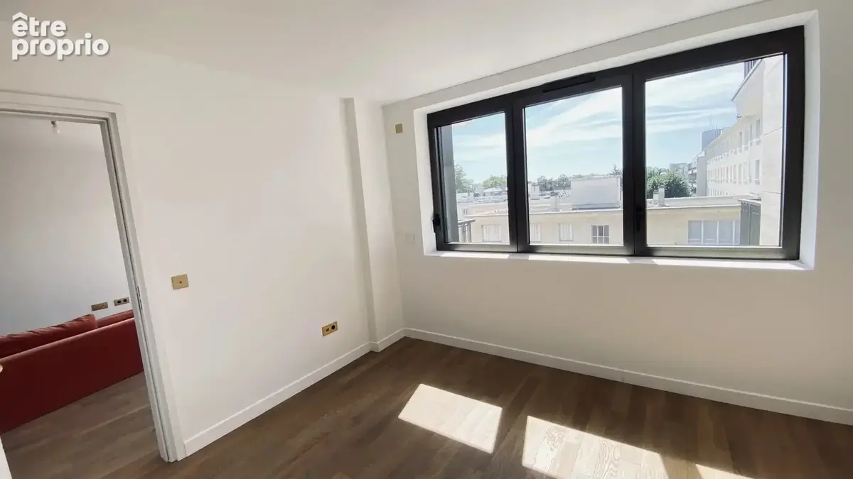 Immeuble neuf avec piscine & salle de sport - photo 9