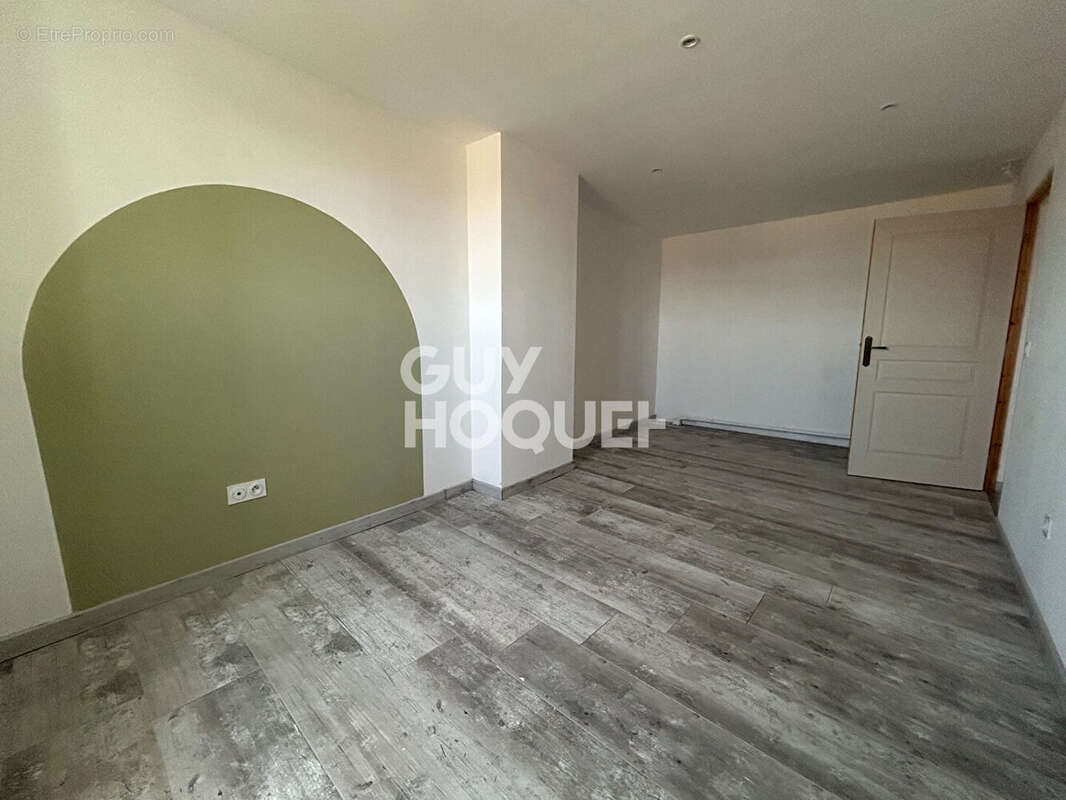 Appartement à OLONZAC