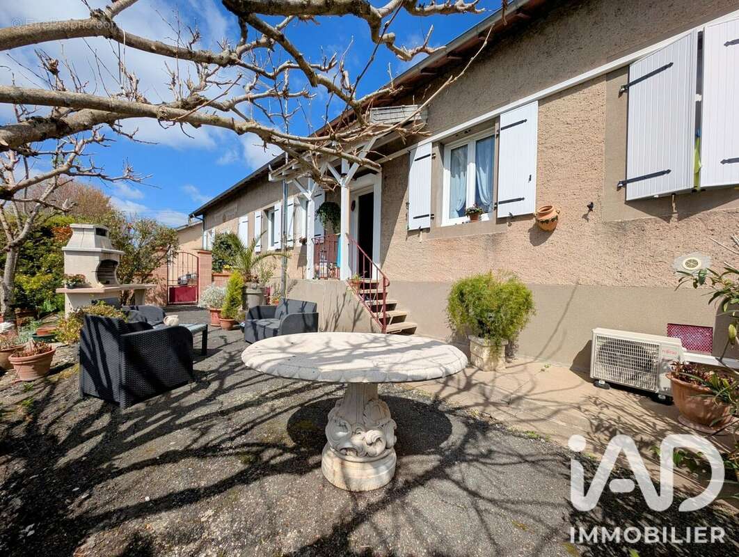 Maison 108 m² à Cagnac-Les-Mines  - photo 2