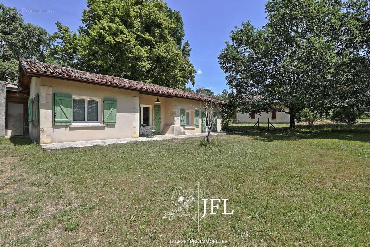 Maison 195 m² à Saint-Justin  - photo 6