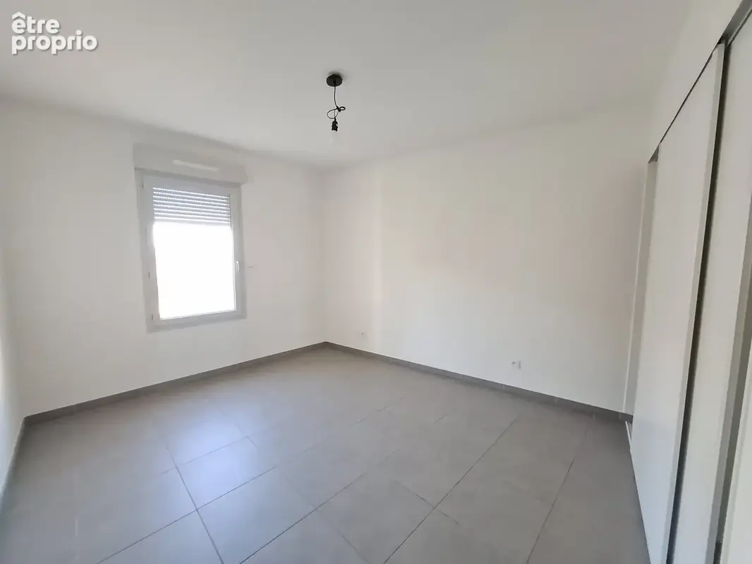 Appartement T4 lumineux avec terrasse et garage   Centre de Quincieux - photo 9