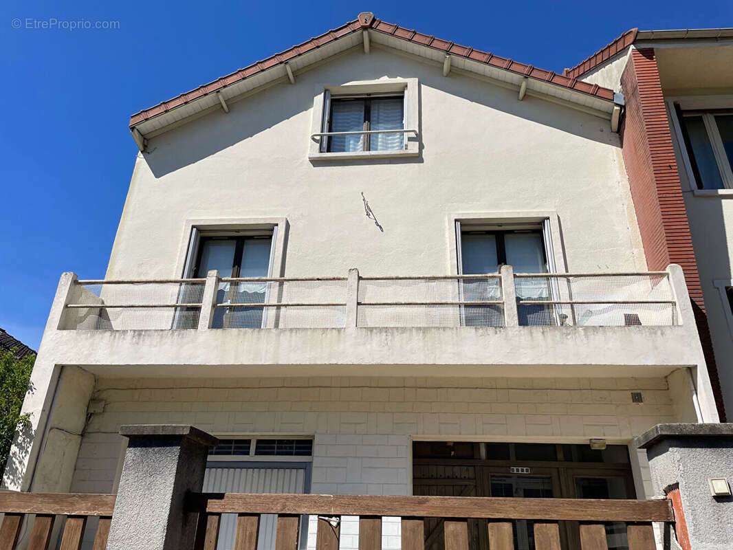 Maison familiale à Clamart, quartier Jardin Parisien. - photo 18