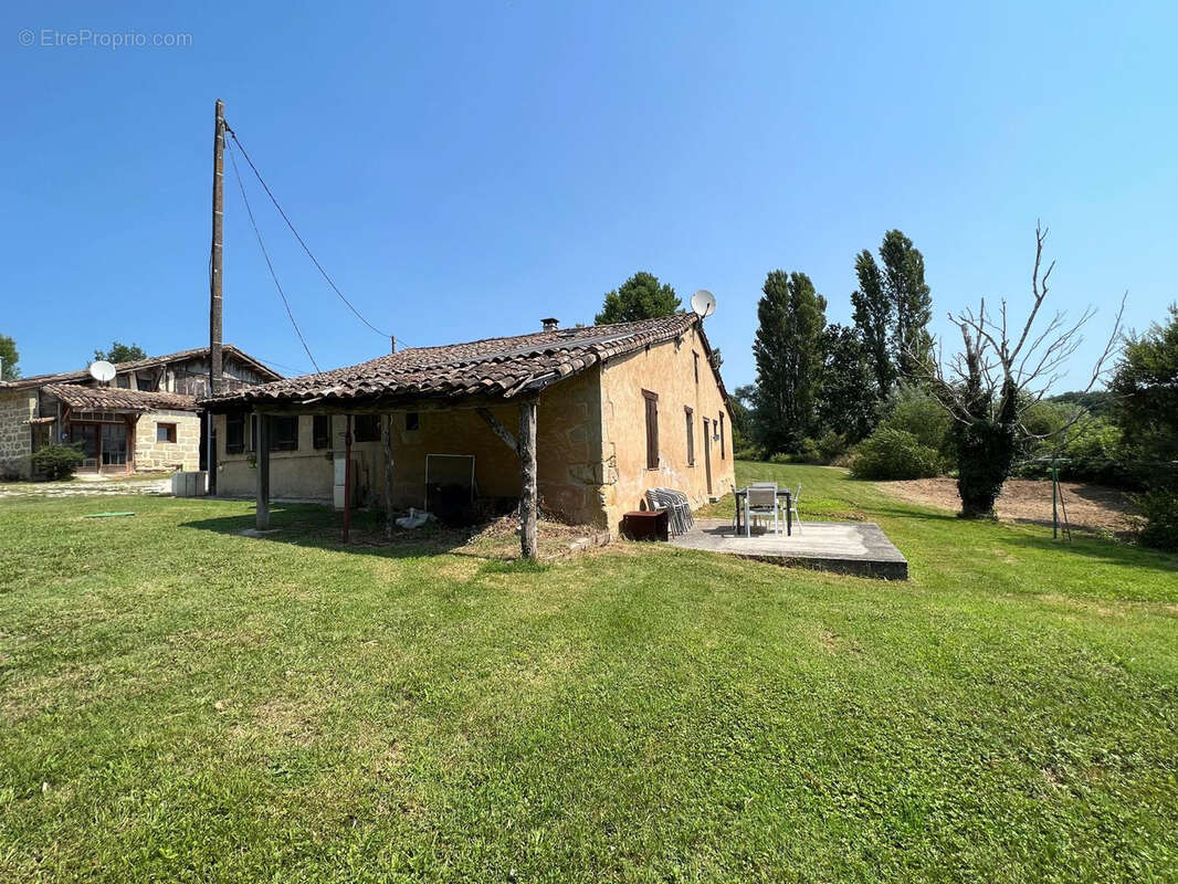 Superbe propriété avec de nombreuses dépendances en campagne - photo 39
