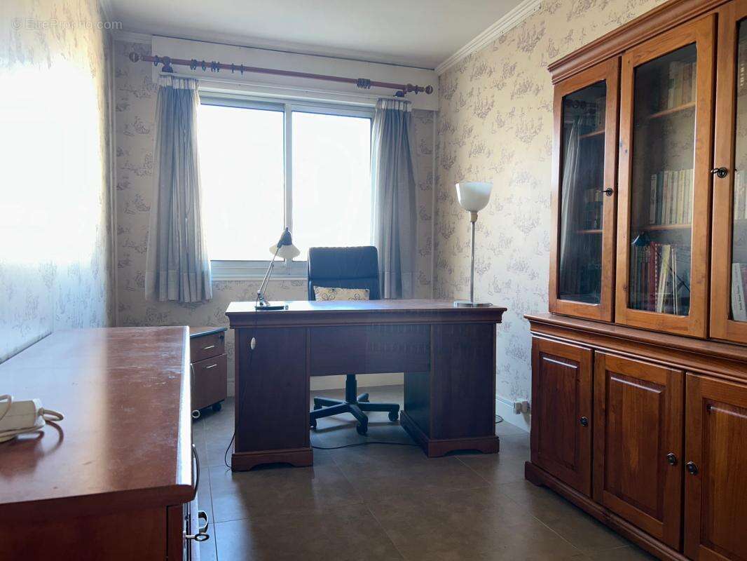 Appartement à ROSNY-SOUS-BOIS