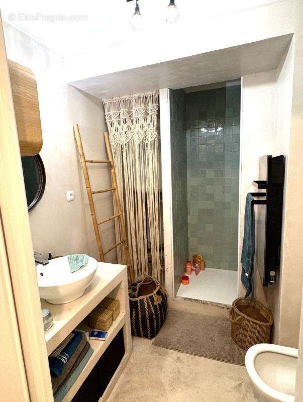 Appartement à MARSEILLE-10E