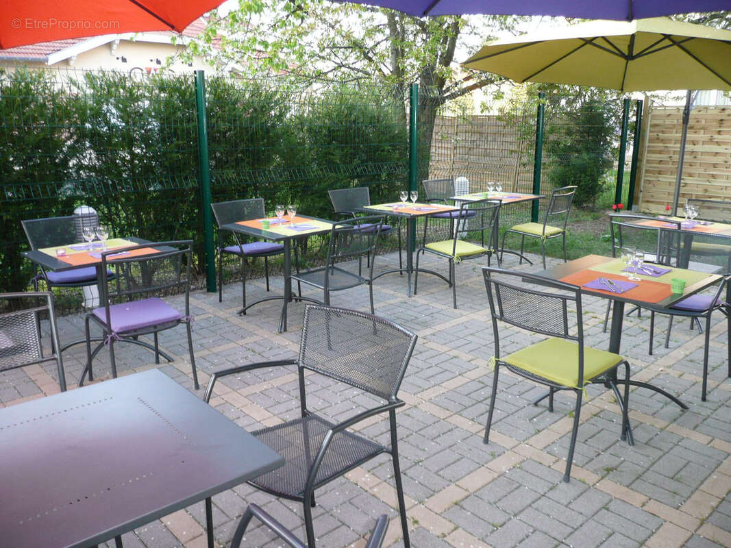 Commerce à BOUZONVILLE