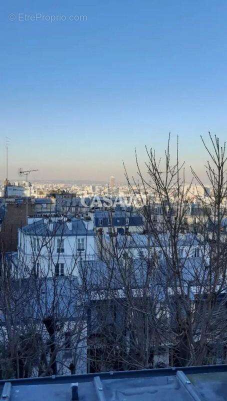 Appartement à PARIS-18E