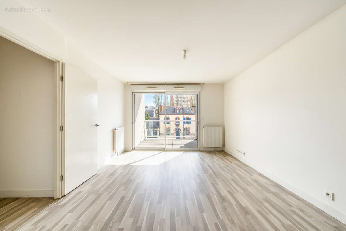 Appartement à SAINT-JACQUES-DE-LA-LANDE
