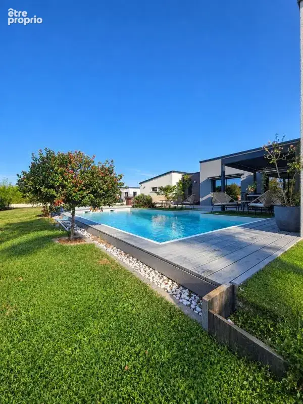 Photo Maison à Boulleret au prix de 499 000€