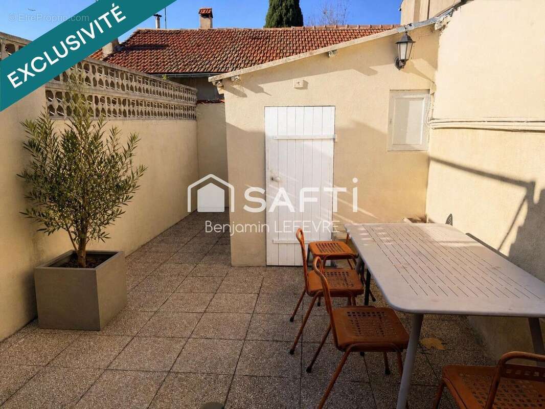 Photo 2 - Maison à MARSEILLE-16E