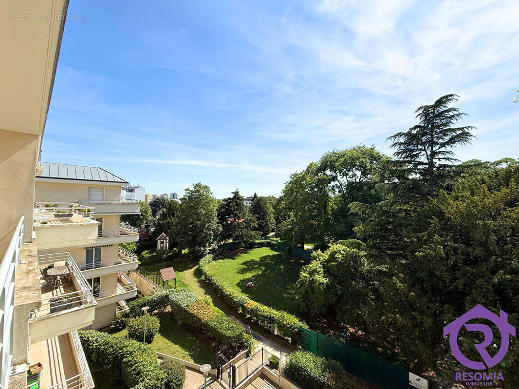 Appartement à CHATILLON