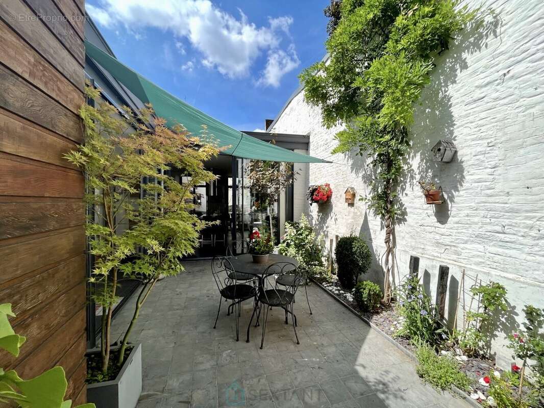 Magnifique Maison Bourgeoise de 213m2 datant 1815. - photo 3