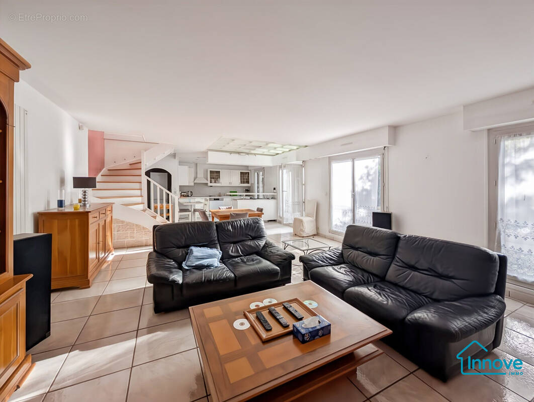 Appartement à CHAMPS-SUR-MARNE